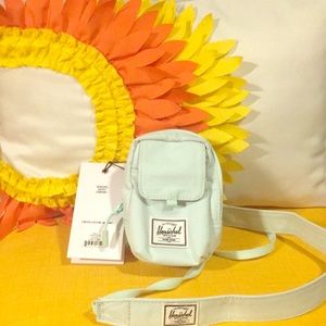 Herschel Supply Co. Small Camera shoulder bag.